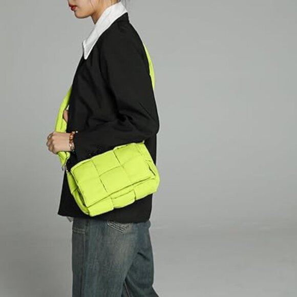 Neiman Marcus Woven Quilted Lime Green Crossbody Purse - Picture 1 of 3